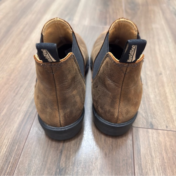 Blundstone antique Brown Chelsea women’s heel Boots - Picture 3 of 9